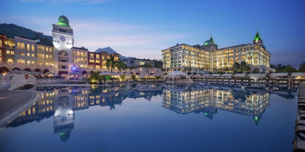 Nirvana Dolce Vita 5*