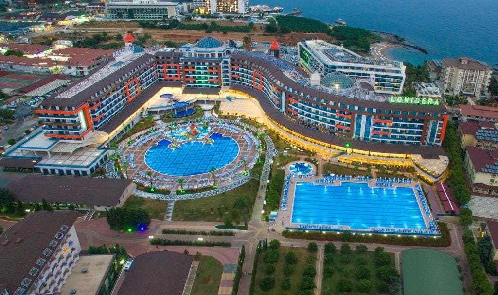 Lonicera Resort & Spa Hotel 5*